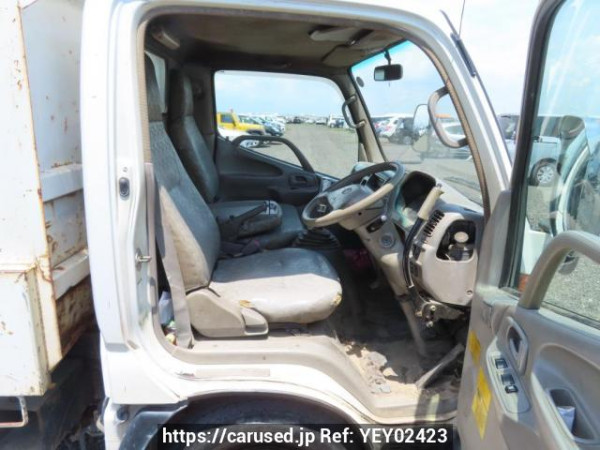 Used 2000 MT hino dutro XZU322T Image[22]