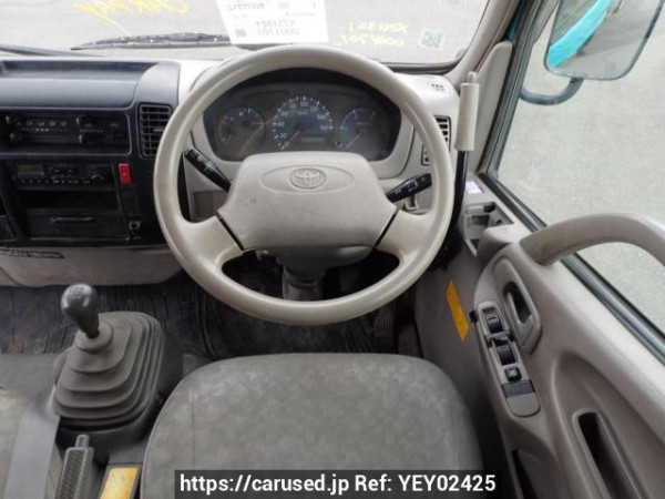 Used 2001 MT toyota dyna-truck XZU321D Image[18]