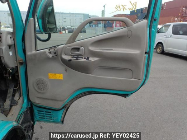 Used 2001 MT toyota dyna-truck XZU321D Image[23]