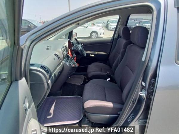 Used 2005 AT toyota wish ZNE10G Image[13]