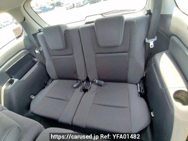 Used 2005 AT toyota wish ZNE10G Image[16]