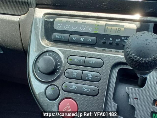 Used 2005 AT toyota wish ZNE10G Image[21]