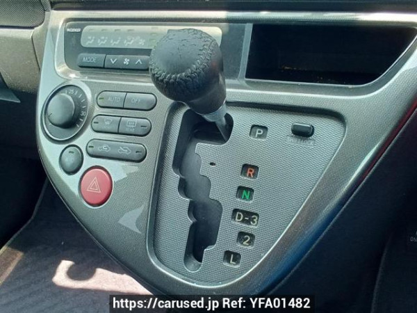 Used 2005 AT toyota wish ZNE10G Image[22]