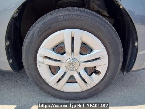 Used 2005 AT toyota wish ZNE10G Image[26]