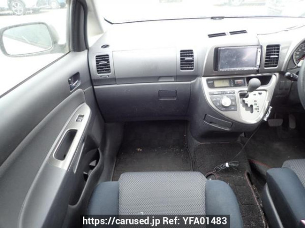 Used 2006 AT toyota wish ZNE10G Image[17]