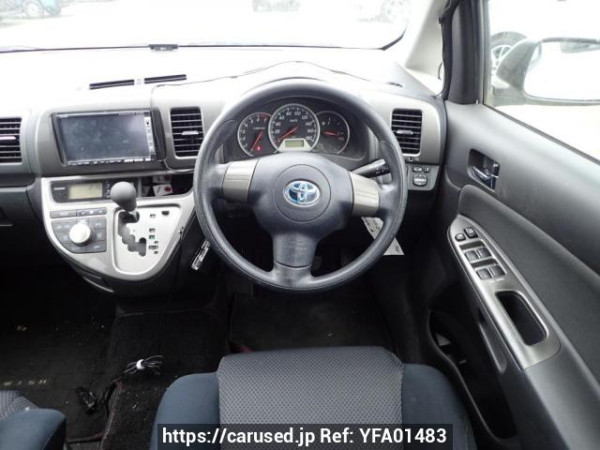 Used 2006 AT toyota wish ZNE10G Image[18]