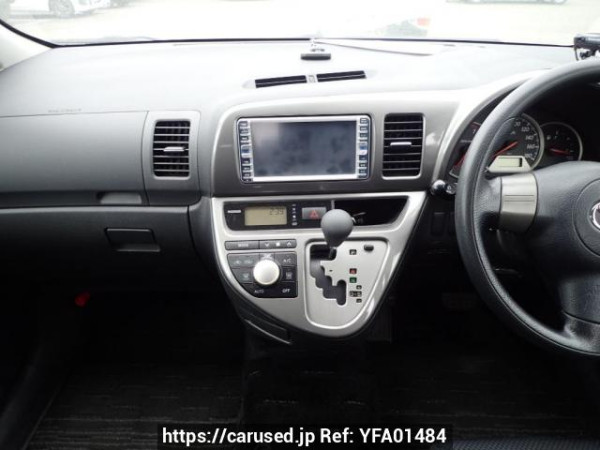 Used 2005 AT toyota wish ZNE10G Image[16]