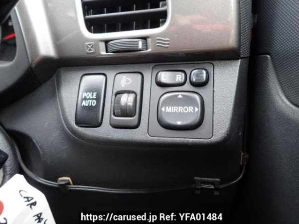 Used 2005 AT toyota wish ZNE10G Image[25]