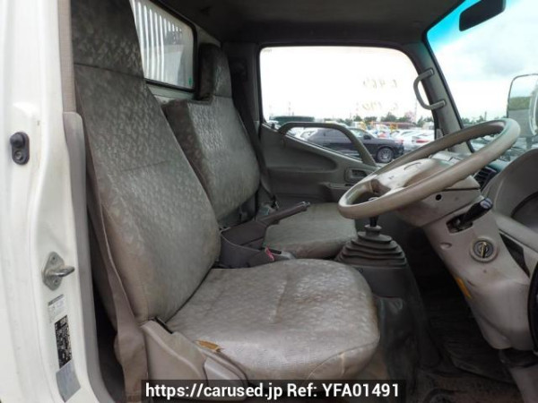 Used 2004 MT toyota toyoace-truck XZU321D Image[16]