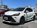 Toyota Aqua DAA-NHP10