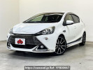 Toyota Aqua DAA-NHP10