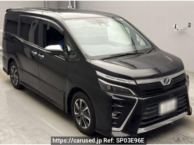 2018 Toyota Voxy ZRR80W
