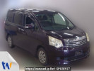 Toyota Noah ZRR70G