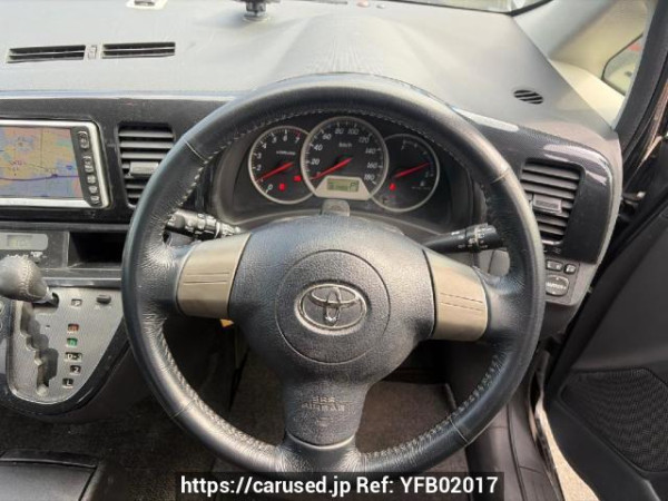 Used 2003 AT toyota wish ZNE10G Image[12]