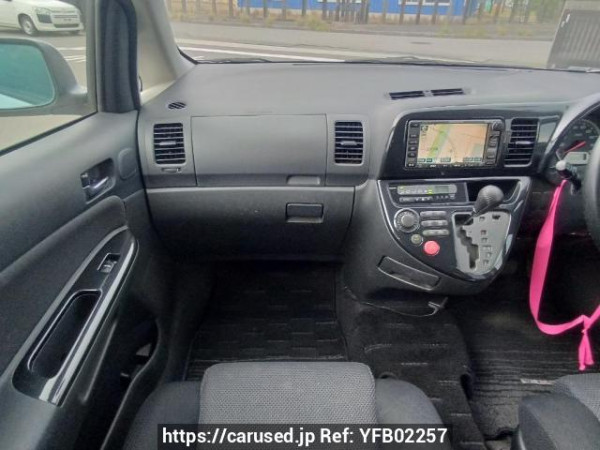 Used 2003 AT toyota wish ZNE10G Image[18]