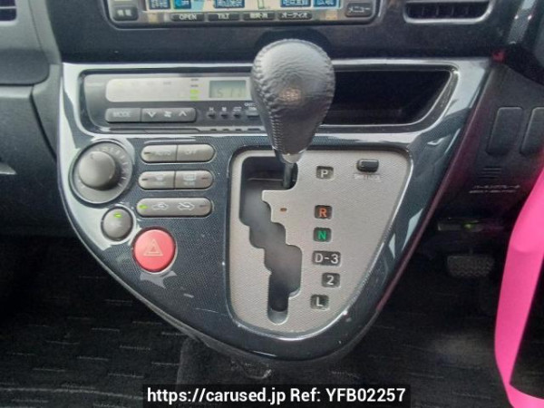 Used 2003 AT toyota wish ZNE10G Image[22]