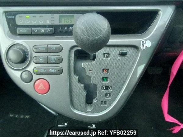 Used 2003 AT toyota wish ZNE10G Image[22]