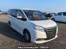 Toyota Noah ZRR80G