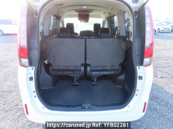 Used 2015 AT toyota noah ZRR80G Image[8]
