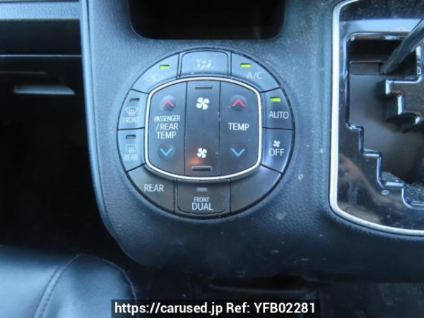 Used 2015 AT toyota noah ZRR80G Image[32]