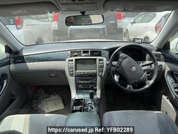 Used 2004 AT toyota crown GRS180 Image[10]