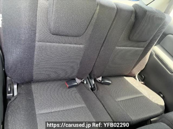 Used 2004 AT toyota wish ZNE10G Image[8]