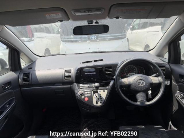 Used 2004 AT toyota wish ZNE10G Image[12]