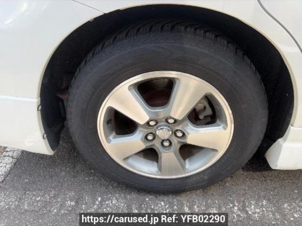 Used 2004 AT toyota wish ZNE10G Image[16]