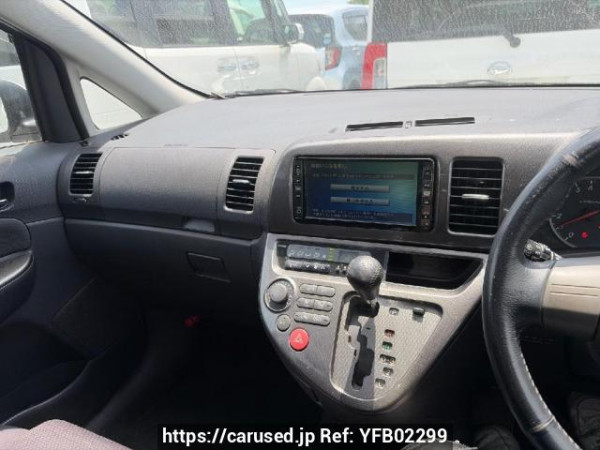 Used 2005 AT toyota wish ZNE10G Image[12]