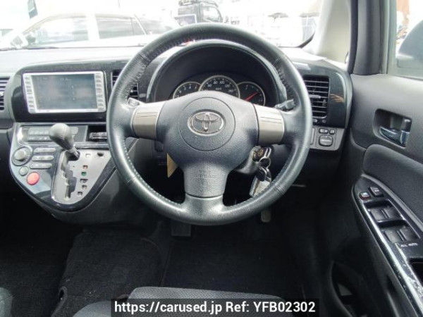 Used 2005 AT toyota wish ZNE10G Image[19]