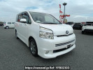 Toyota Voxy ZRR70W