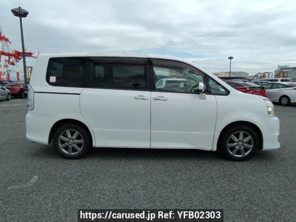 Used 2009 AT toyota voxy ZRR70W Image[7]
