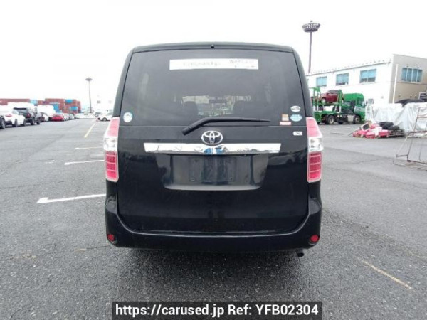 Used 2009 AT toyota noah ZRR70G Image[5]