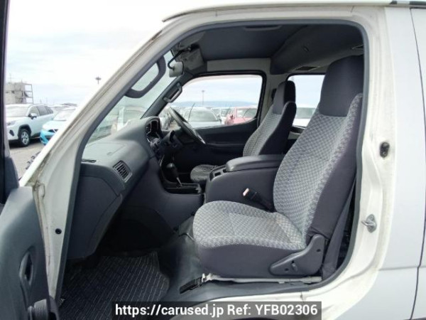 Used 1999 AT toyota hiace-wagon RZH111G Image[13]