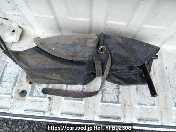 Used 2006 AT toyota regiusace-van KDH200V Image[39]