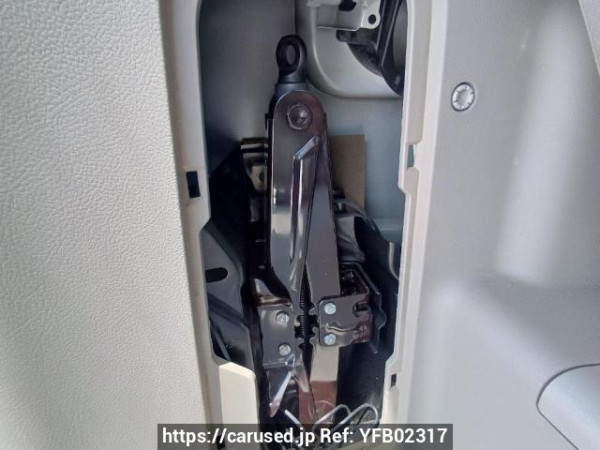 Used 2009 AT toyota noah ZRR70G Image[41]