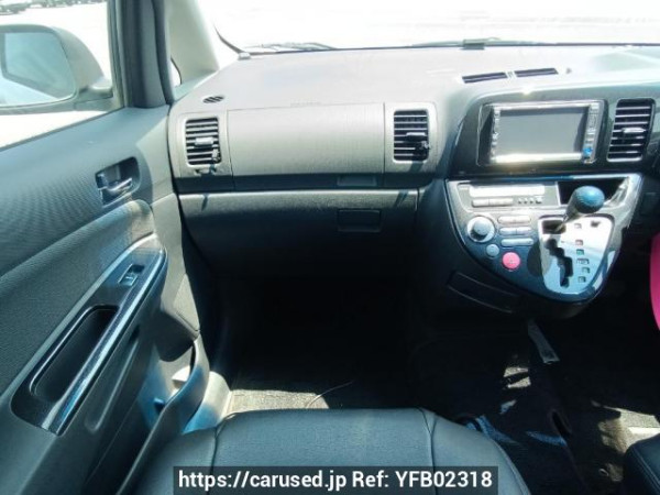 Used 2005 AT toyota wish ZNE10G Image[18]