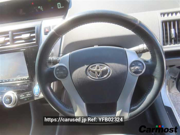 Used 2013 CVT toyota prius-alpha ZVW41 Image[17]