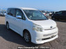 Used 2009 AT toyota voxy ZRR70W Image[0]