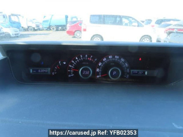 Used 2009 AT toyota voxy ZRR70W Image[28]