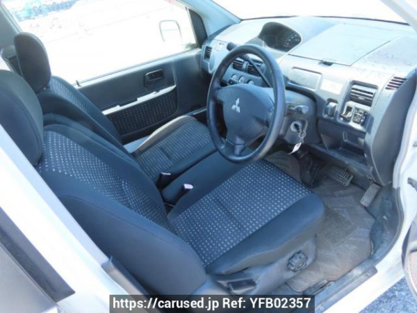 Used 2005 AT mitsubishi ek-wagon H81W Image[15]