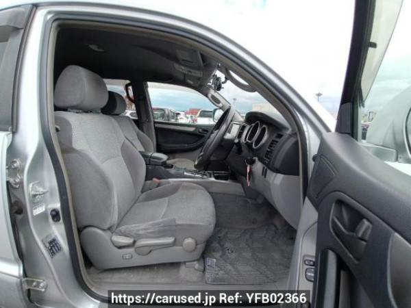 Used 2002 AT toyota hilux-surf RZN215W Image[12]