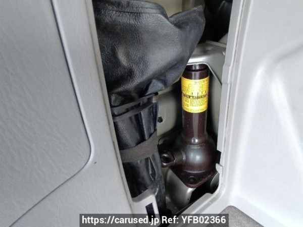 Used 2002 AT toyota hilux-surf RZN215W Image[40]