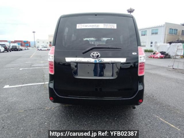 Used 2008 AT toyota noah ZRR70G Image[5]