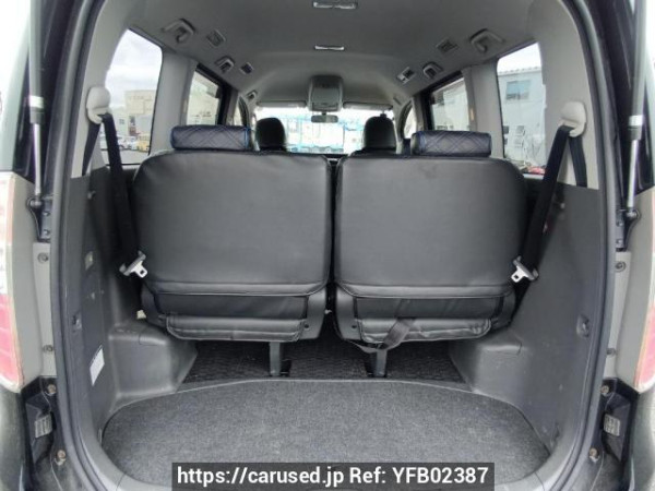 Used 2008 AT toyota noah ZRR70G Image[8]