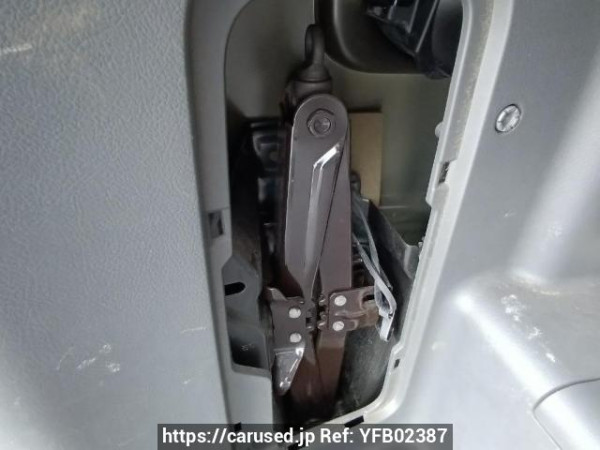 Used 2008 AT toyota noah ZRR70G Image[43]
