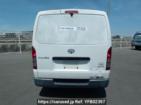 Used 2008 AT toyota regiusace-van KDH201V Image[5]