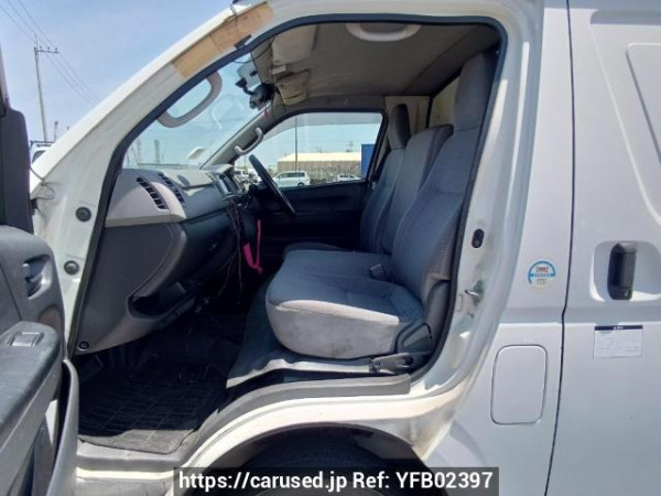 Used 2008 AT toyota regiusace-van KDH201V Image[13]
