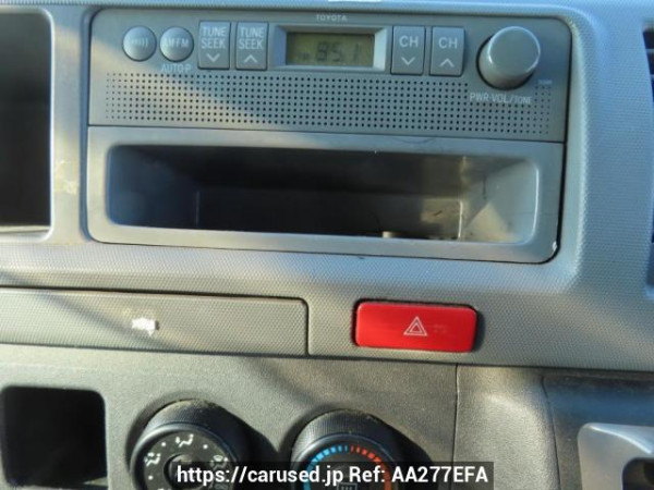 Used 2006 AT toyota hiace-commuter KDH222B Image[28]
