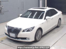 Toyota Crown Majesta GWS214
